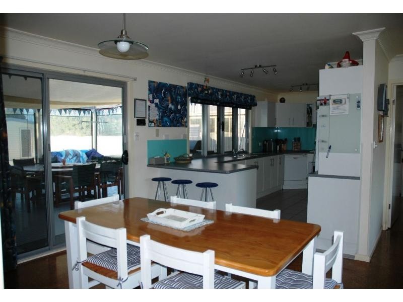 8 Corona Road, Cape Woolamai VIC 3925