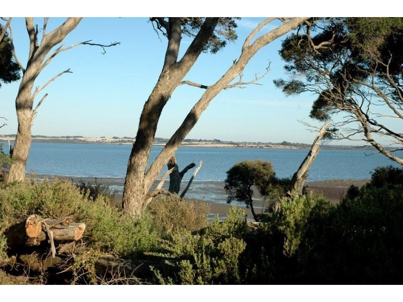 1-3 Rennison Road, Newhaven VIC 3925