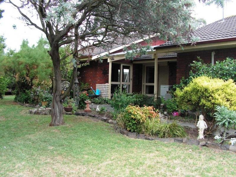 33 Walton Street, Cowes VIC 3922