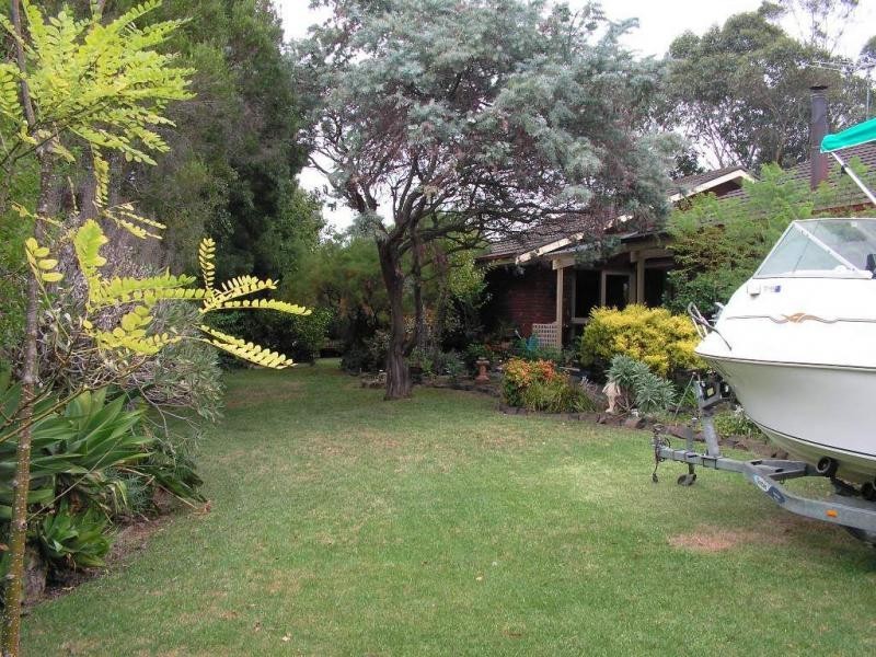 33 Walton Street, Cowes VIC 3922