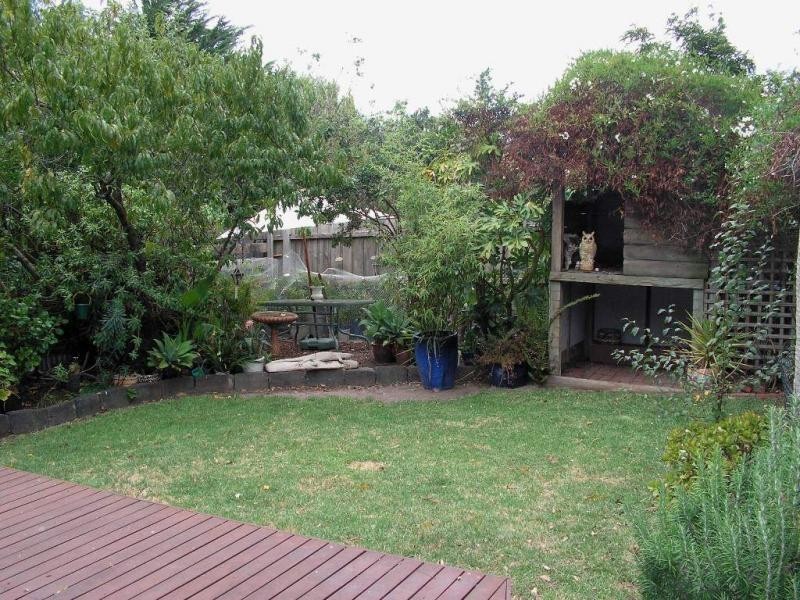 33 Walton Street, Cowes VIC 3922