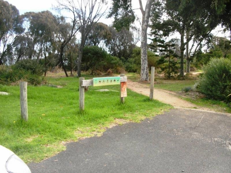 11 Beach Street, Corinella VIC 3984