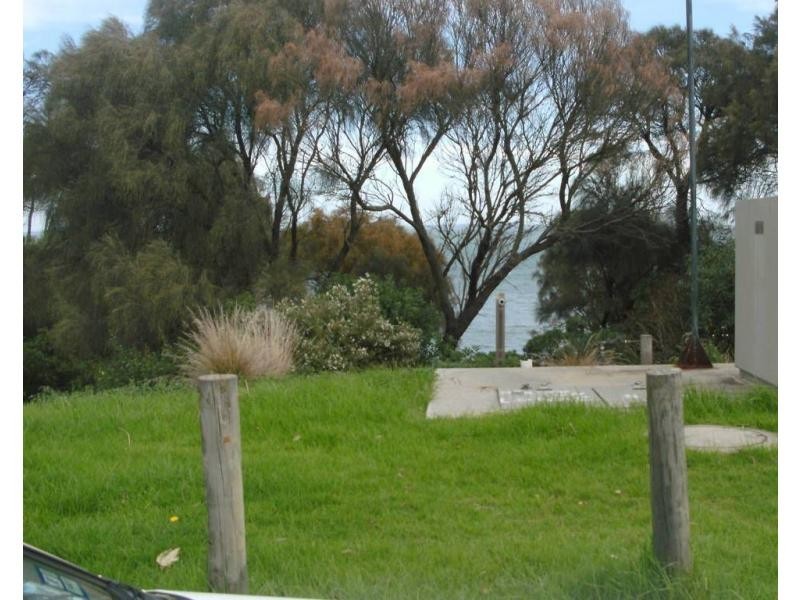 11 Beach Street, Corinella VIC 3984