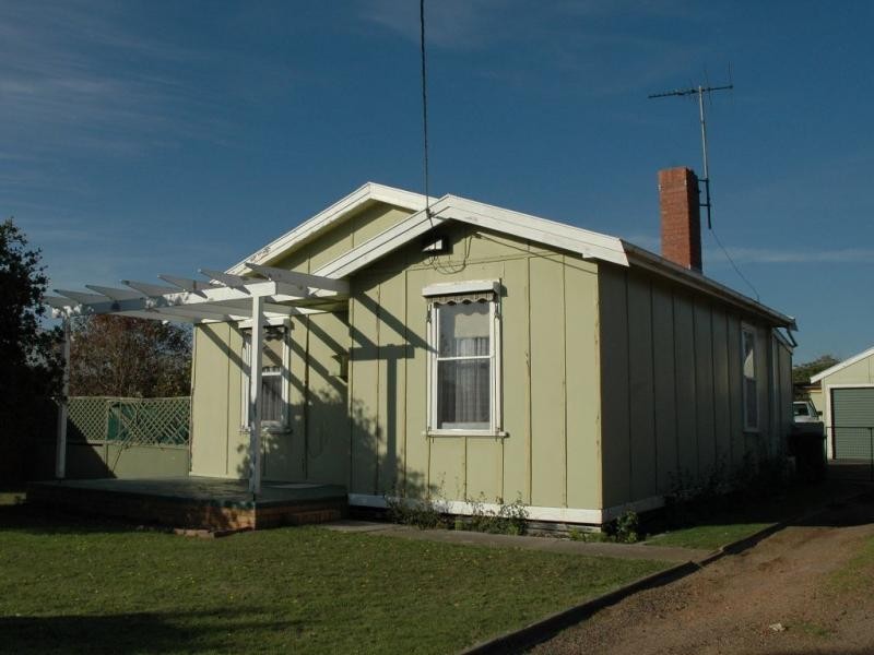 38 Bergin Grove, San Remo VIC 3925