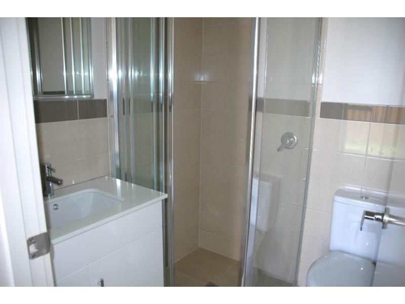 Unit 3/5 Wonthaggi Crescent, San Remo VIC 3925