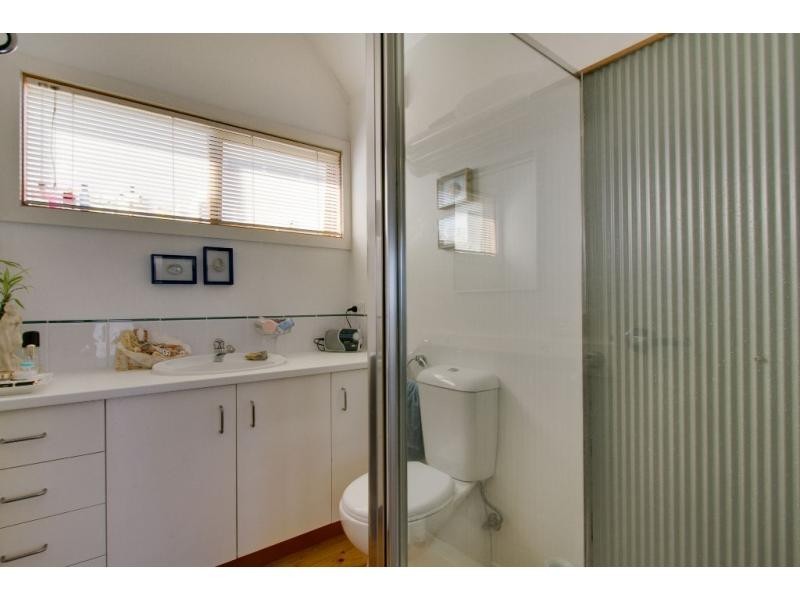 13 Halcyon Avenue, San Remo VIC 3925