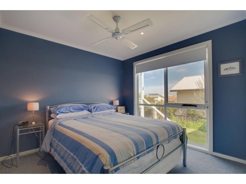 19 Halcyon Avenue, San Remo VIC 3925