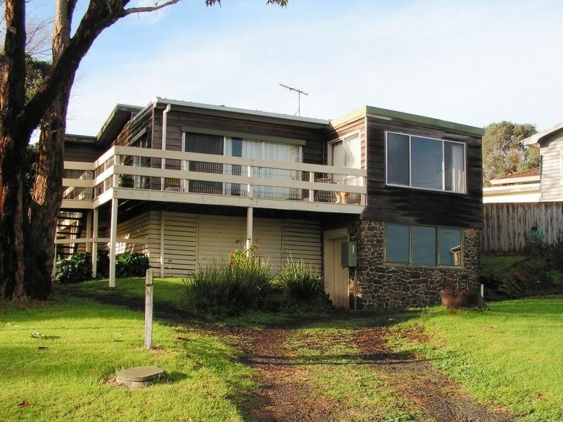 50 Panorama Drive, San Remo VIC 3925