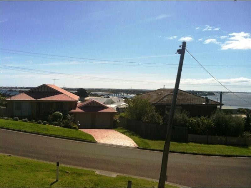 50 Panorama Drive, San Remo VIC 3925