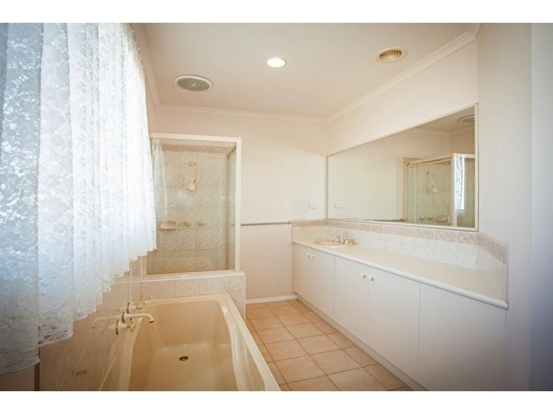 43 Genista Street, San Remo VIC 3925
