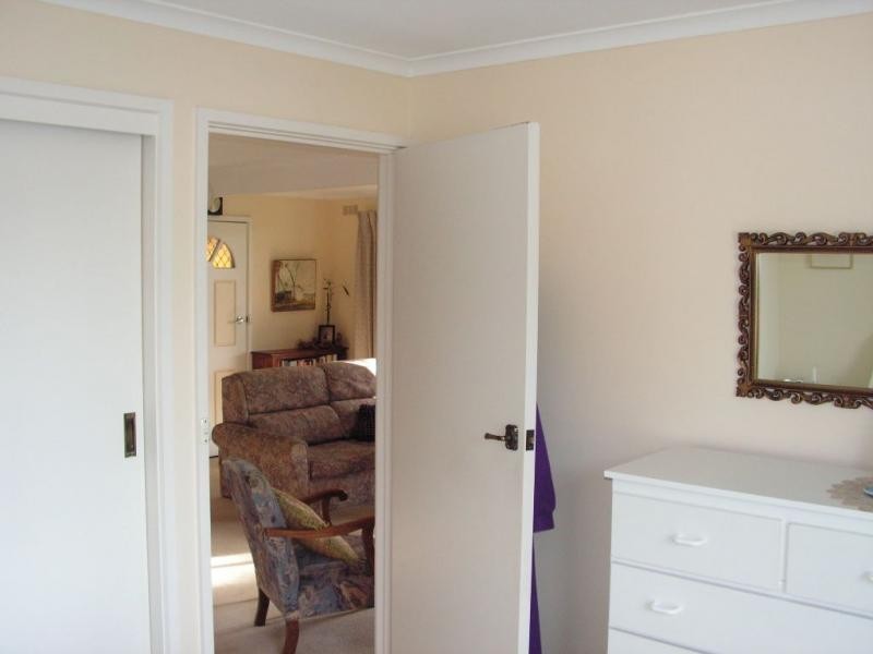 Unit 1, 35 Bergin Grove, San Remo VIC 3925