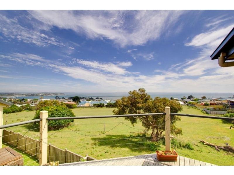 1, 39-41 Panorama Drive, San Remo VIC 3925