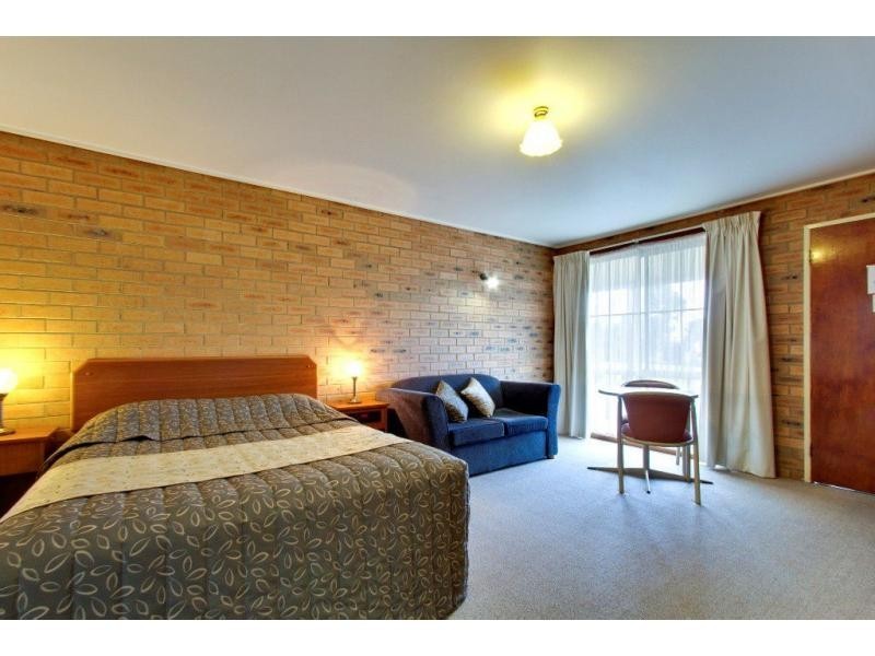 37-41 Phillip Island Road, San Remo VIC 3925