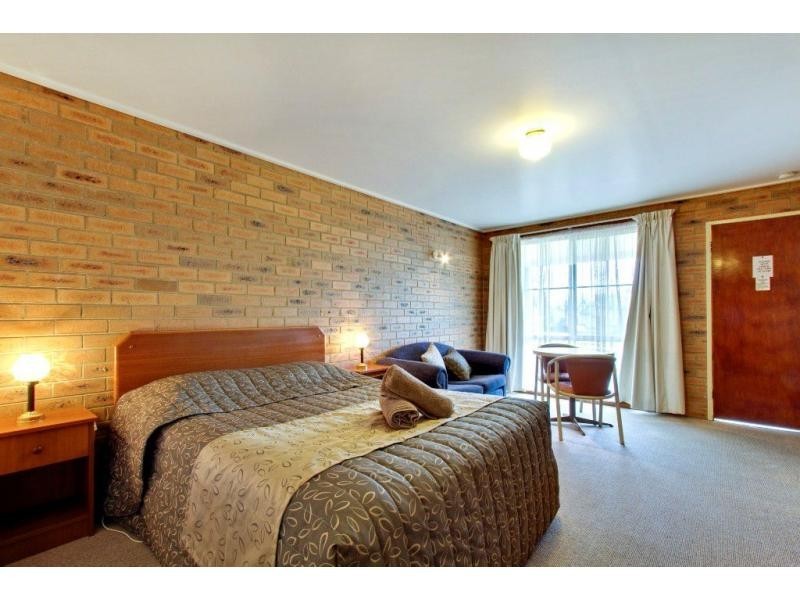 37-41 Phillip Island Road, San Remo VIC 3925