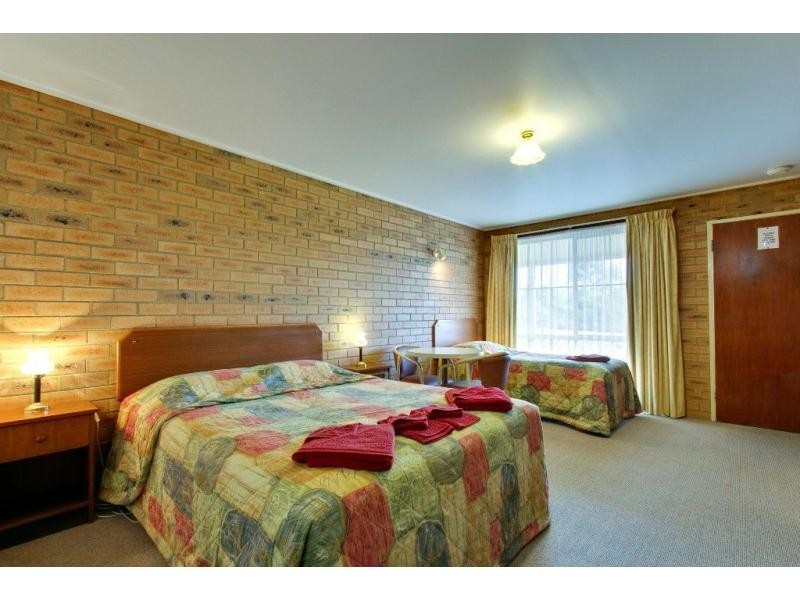 37-41 Phillip Island Road, San Remo VIC 3925