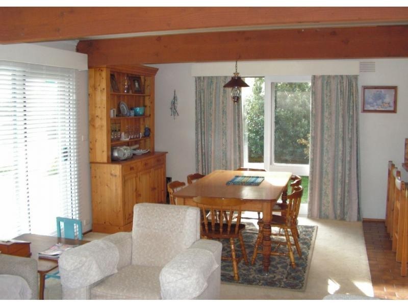 20 Ocean View Drive, San Remo VIC 3925