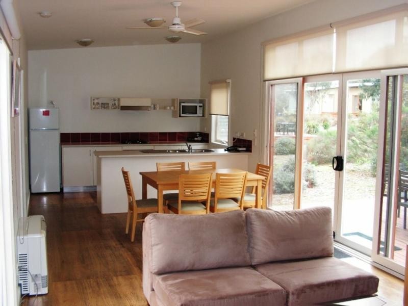 Villa 186/2128 Phillip Island Road, Cowes VIC 3922