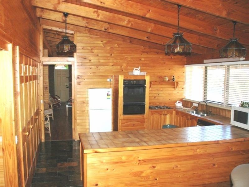 5 Wonthaggi Crescent, San Remo VIC 3925