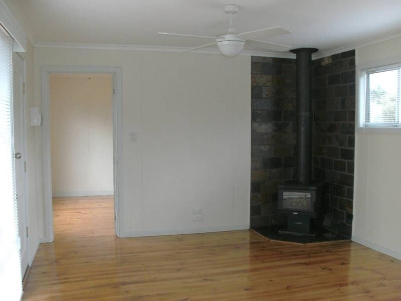 33 Lorna Doone Drive, Coronet Bay VIC 3984