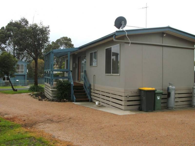 33 Lorna Doone Drive, Coronet Bay VIC 3984