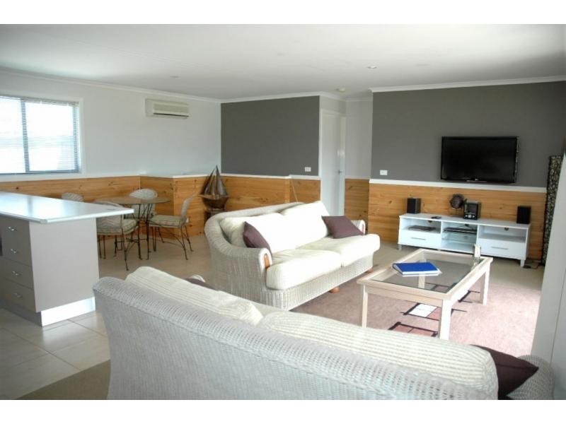 75 Penniwells Drive, San Remo VIC 3925