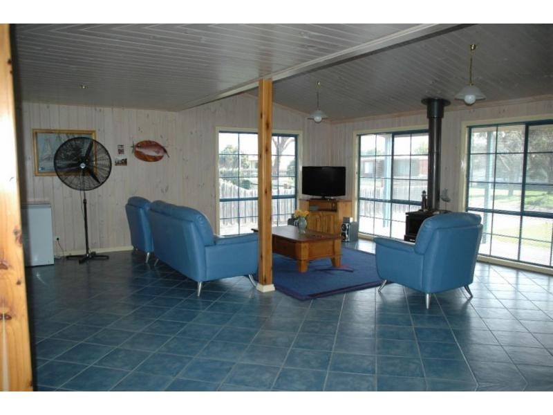 9 Summerhayes Avenue, Cape Woolamai VIC 3925