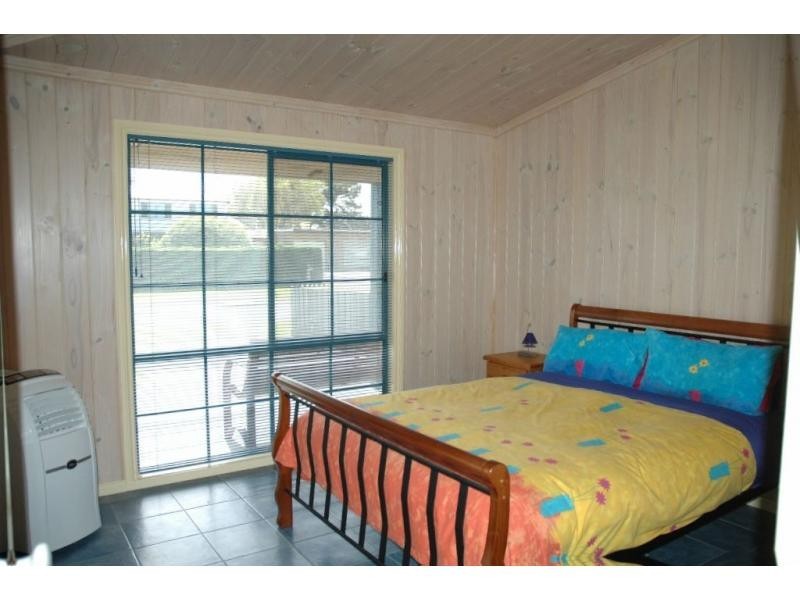 9 Summerhayes Avenue, Cape Woolamai VIC 3925