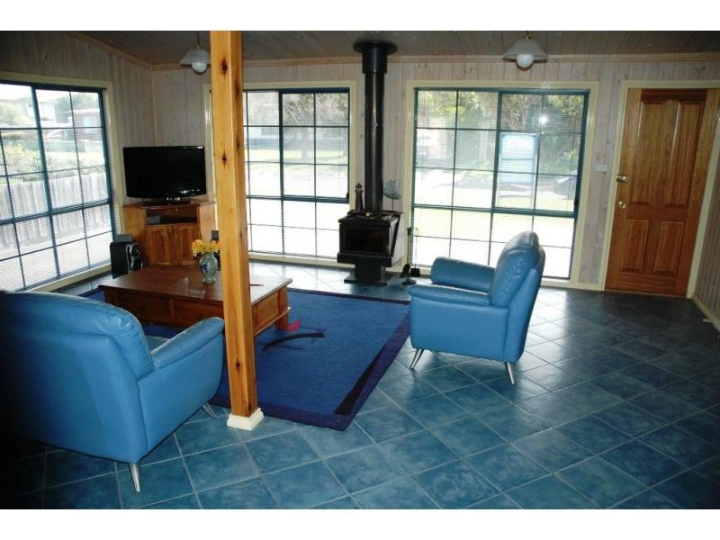 9 Summerhayes Avenue, Cape Woolamai VIC 3925