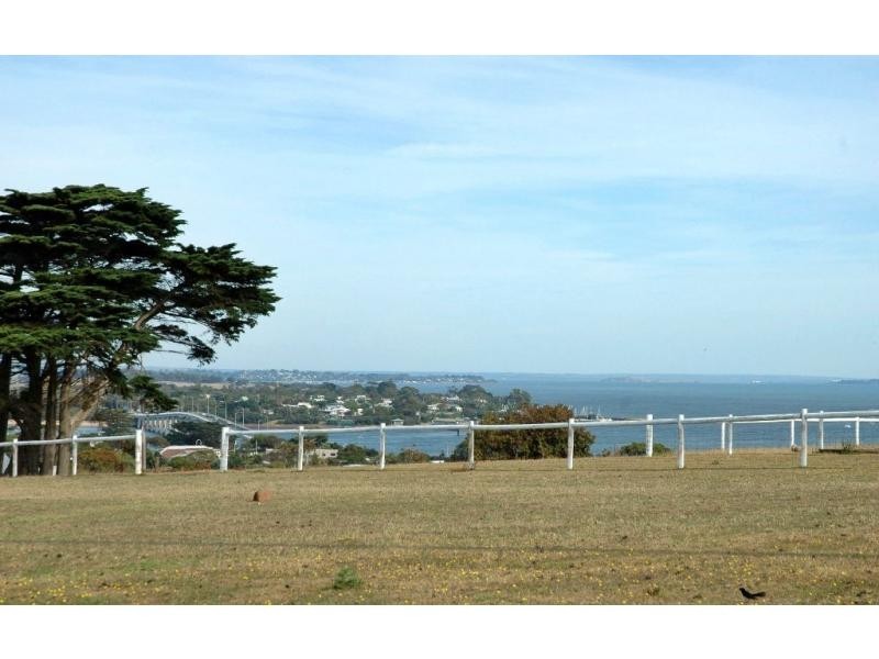 37 Shetland Heights Road, San Remo VIC 3925