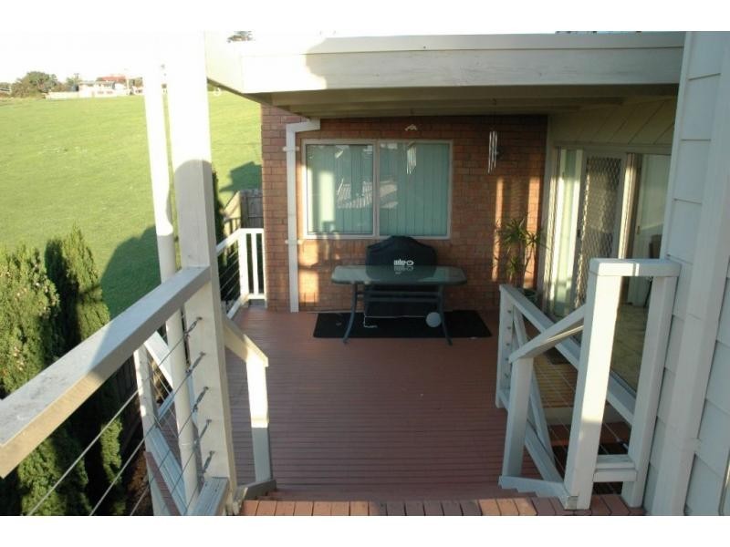 20 The Broadway, San Remo VIC 3925