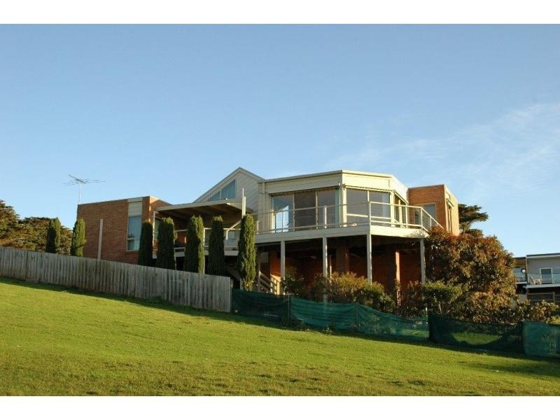 20 The Broadway, San Remo VIC 3925