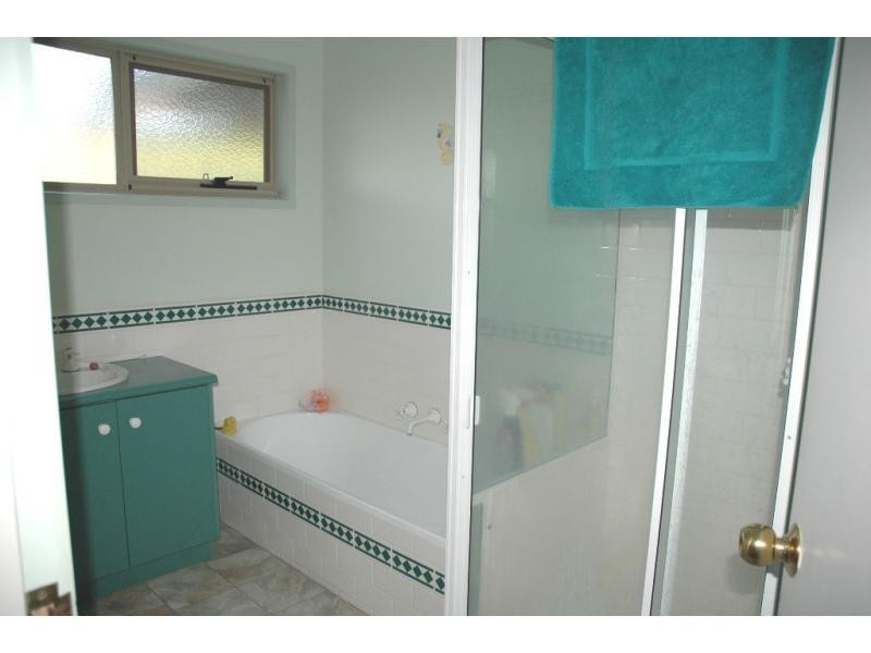 20 The Broadway, San Remo VIC 3925