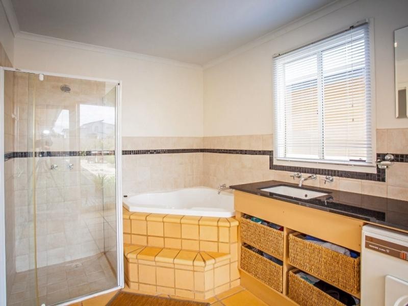 25 Vista Drive, Cape Woolamai VIC 3925