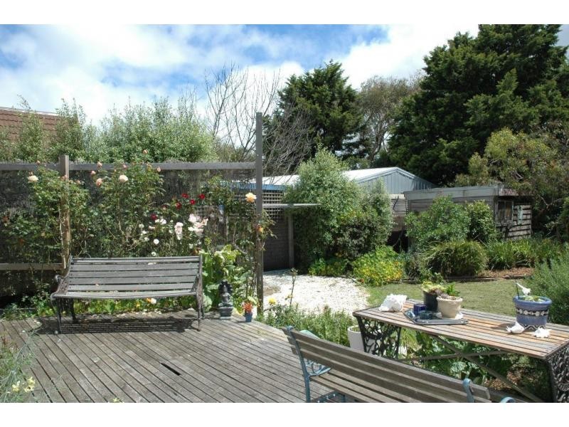 20 Sunnyside Avenue, Cape Woolamai VIC 3925