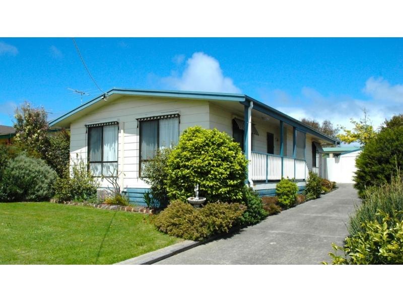 67 Genista Street, San Remo VIC 3925