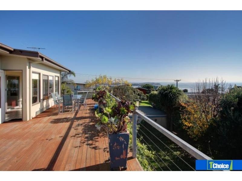 22 Bonwick Avenue, San Remo VIC 3925