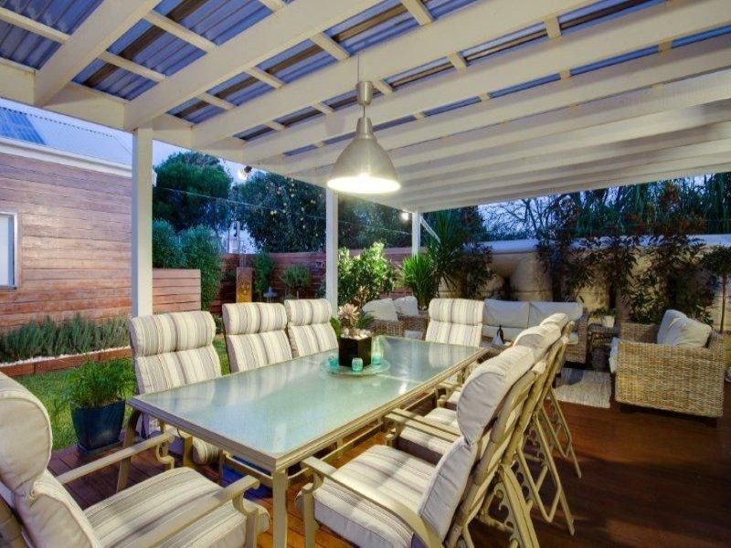 18 Kowloon Crescent, Coronet Bay VIC 3984