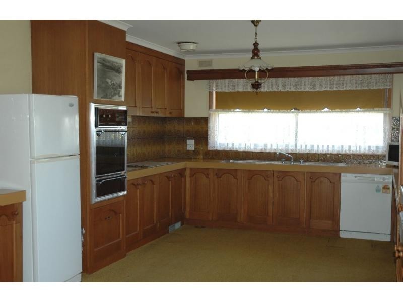 25 Ocean View Drive, San Remo VIC 3925