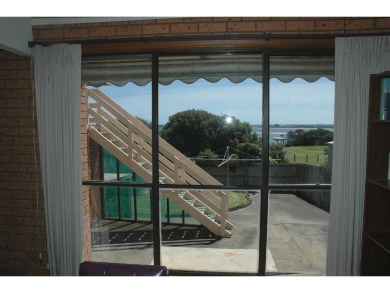 25 Ocean View Drive, San Remo VIC 3925