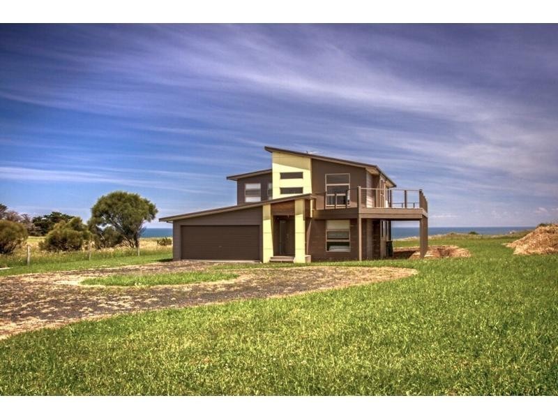 7 Cayley Court, San Remo VIC 3925