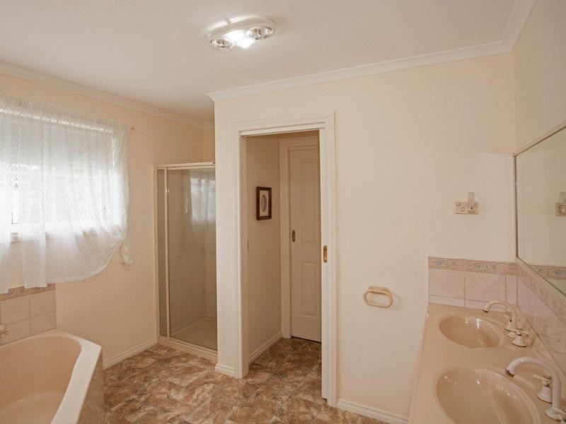 19 Manly Avenue, Cape Woolamai VIC 3925