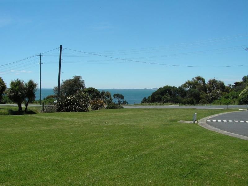 41 Phillip Island Road, San Remo VIC 3925