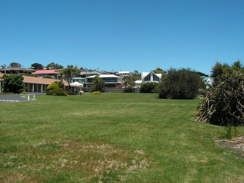 41 Phillip Island Road, San Remo VIC 3925