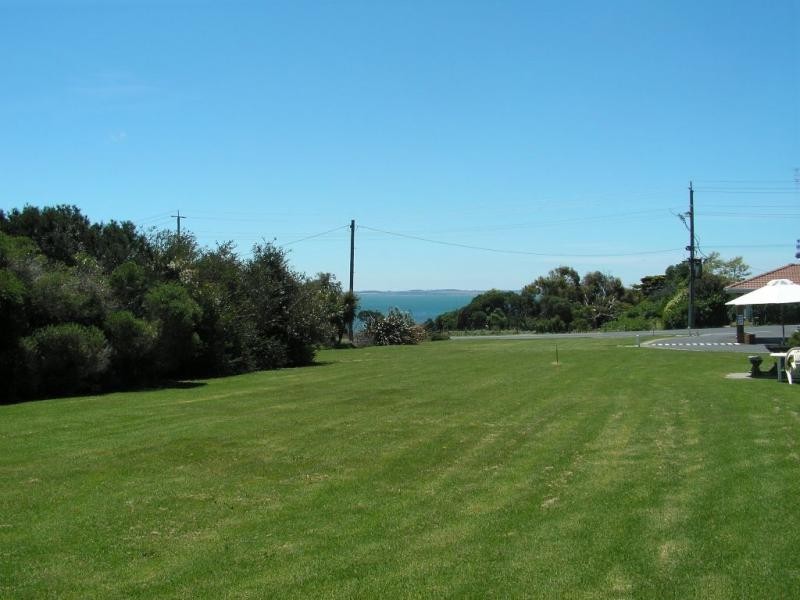 41 Phillip Island Road, San Remo VIC 3925