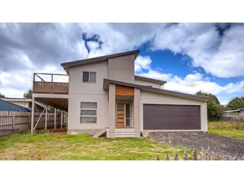 31 Summerhayes Road, Cape Woolamai VIC 3925