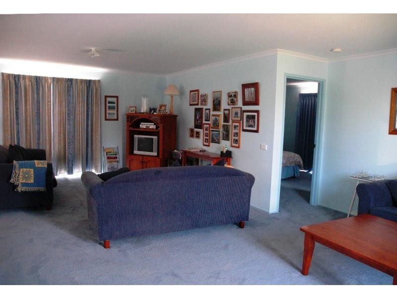 61B Back Beach Road, San Remo VIC 3925