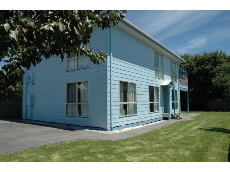 61B Back Beach Road, San Remo VIC 3925