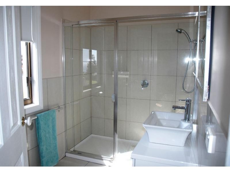 Apt A, 129 Marine Parade, San Remo VIC 3925