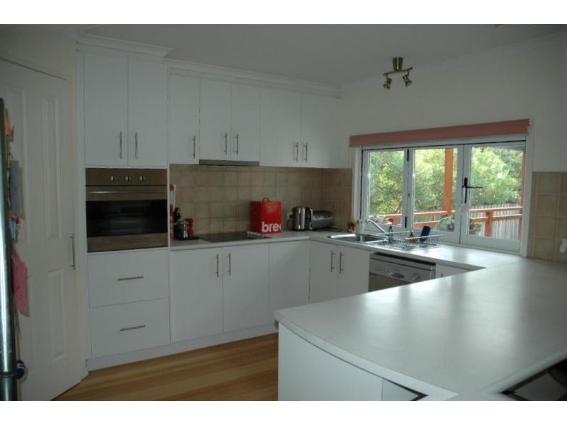 15 Kendall Avenue, Cape Woolamai VIC 3925