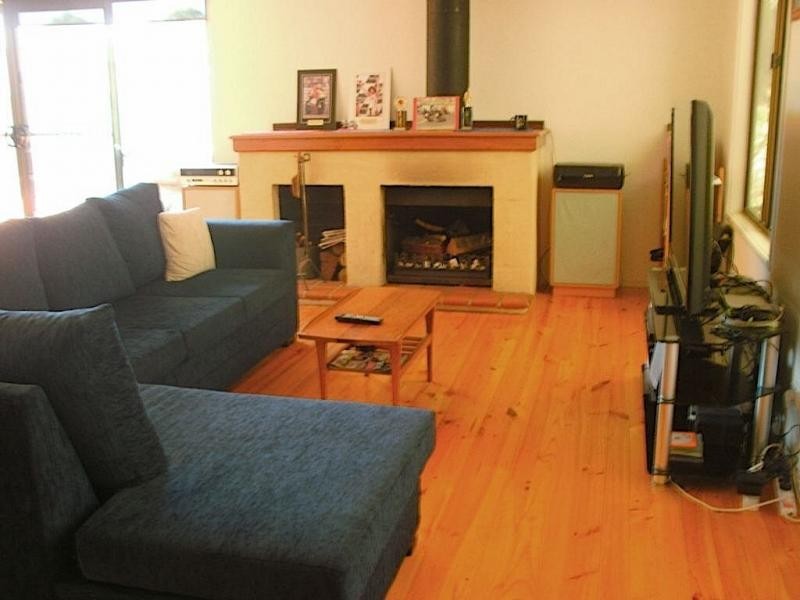 42 Cuthbert Street, Corinella VIC 3984